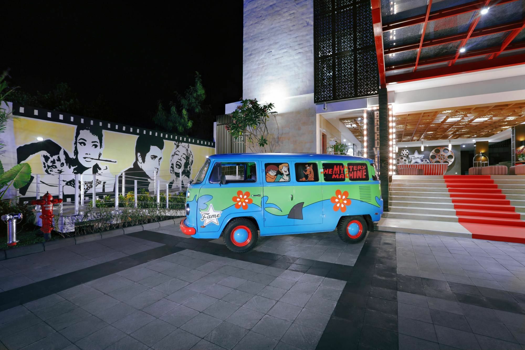 Fame Hotel Sunset Road Kuta Lombok Exteriör bild